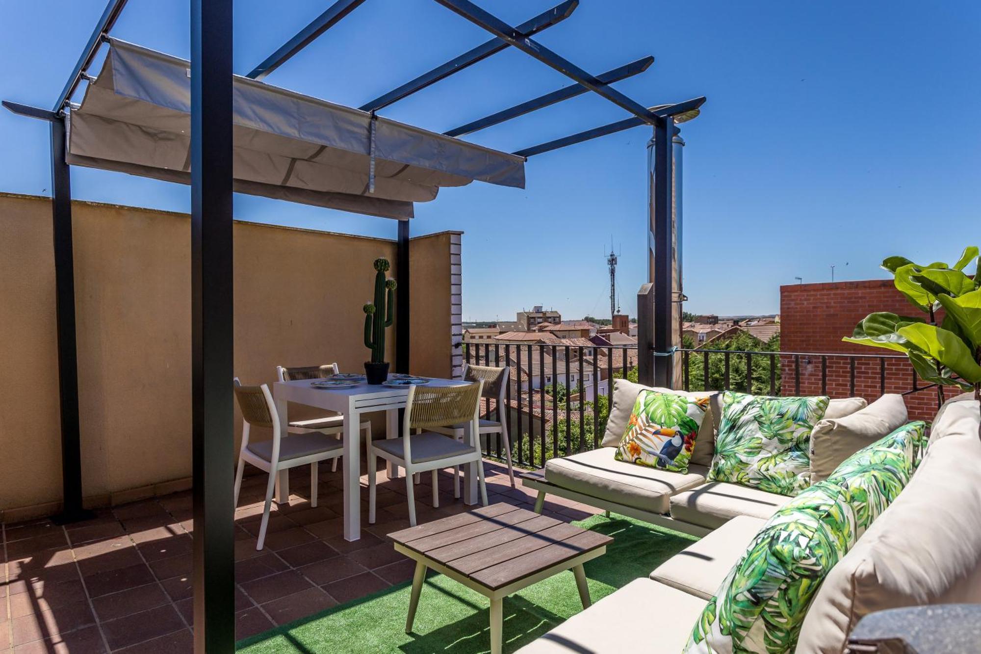 Baruhaus Terraza Duplex Valencia De Don Juan Lejlighed Eksteriør billede