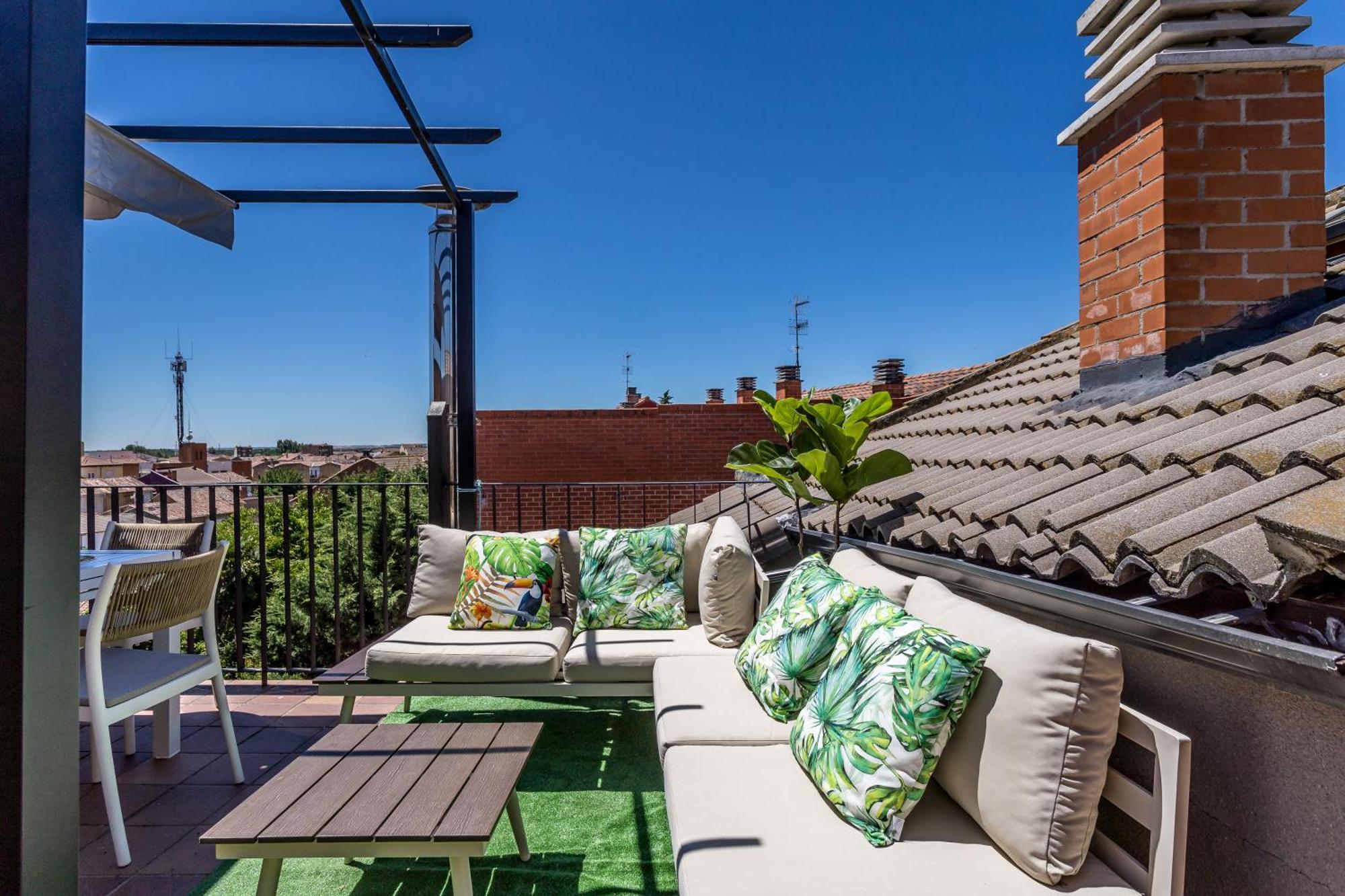 Baruhaus Terraza Duplex Valencia De Don Juan Lejlighed Eksteriør billede